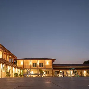 3* Hotel Nilakma Lagoon